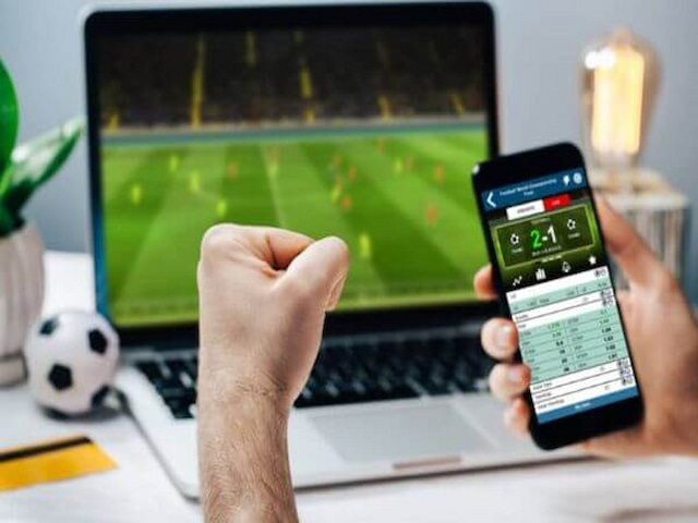 Danh sách 6 phần mềm cá cược bóng đá trên điện thoại uy tín